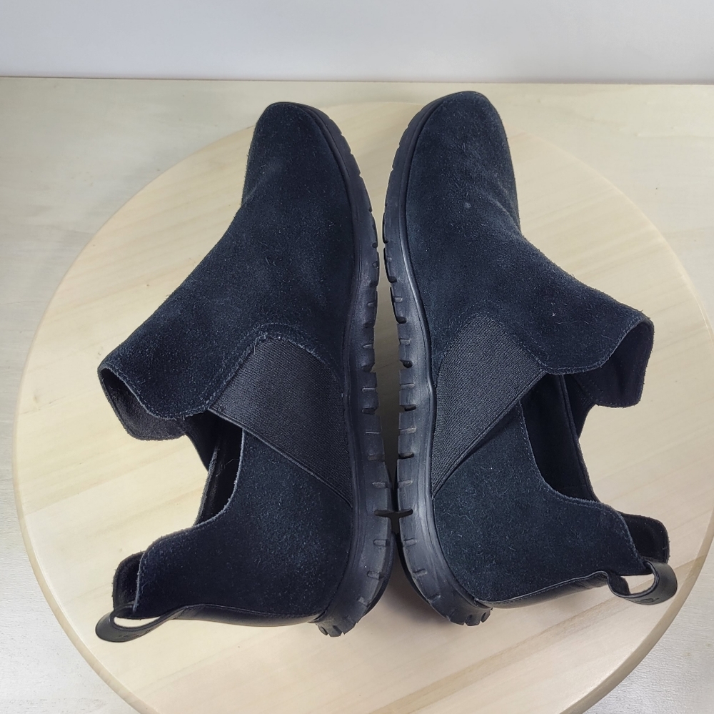 COLE HAAN ZeroGrand Black Suede Slip On Booties Boots Women's Size 8 - Picture 6 of 12